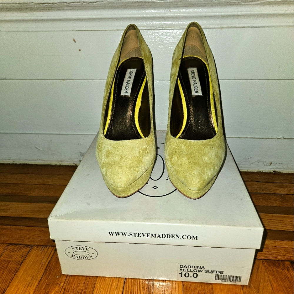Steve Madden Yellow Stiletto Heels with Pointed Toe